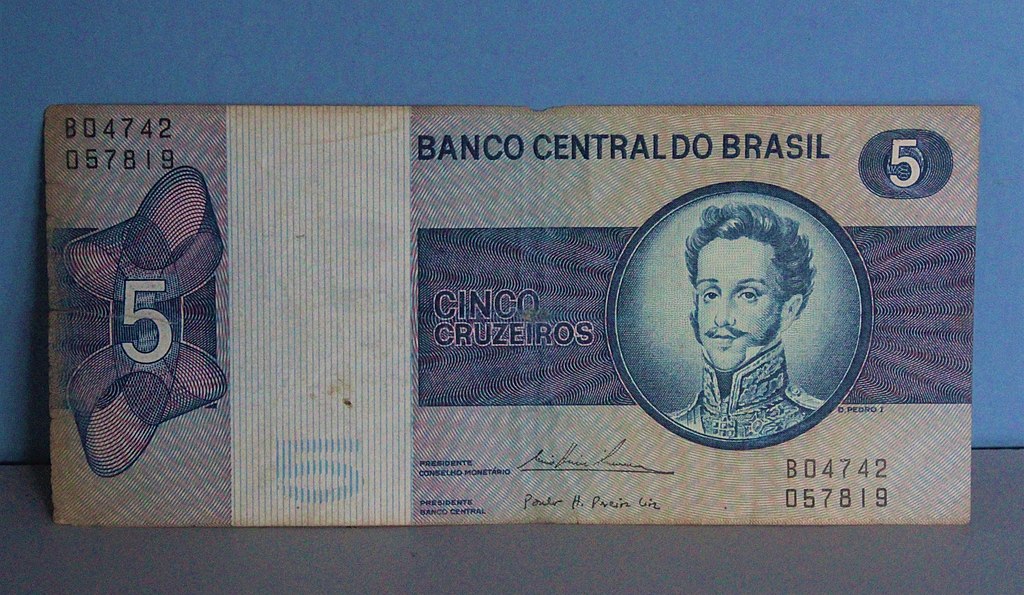 Conheça todas as moedas que o Brasil já teve 3