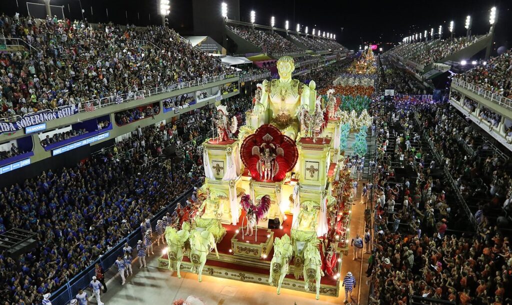 Hoe is carnaval in Brazilië?